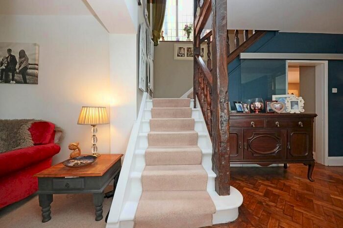 5 Bedroom Detached House For Sale In Lightwood Road, Stoke On Trent, Staffordshire, ST3
