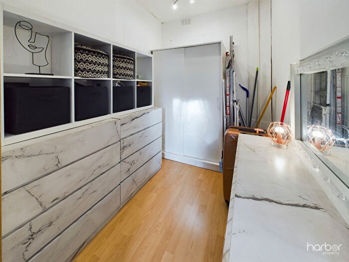 1 Bedroom Flat For Sale In Main Street, Cambuslang, Glasgow, South Lanarkshire, G72