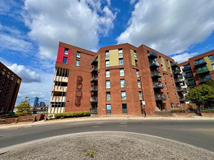 2 Bedroom Flat For Sale In Keel Road, Southampton, SO19