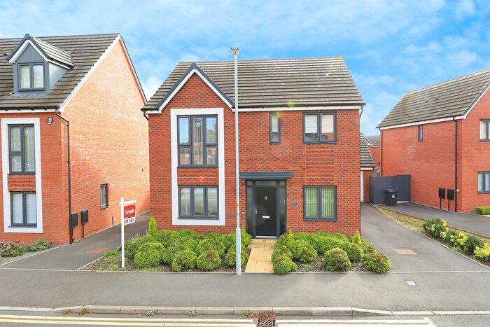 4 Bedroom Detached House For Sale In Donington Grove, Oxley, Wolverhampton, WV10