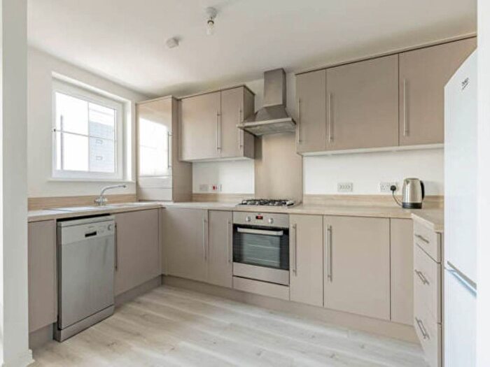 1 Bedroom Flat To Rent In Dauline Road, South Queensferry, Midlothian, EH30
