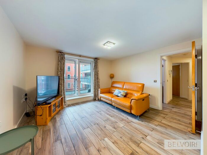 2 Bedroom Flat To Rent In Heritage Court, Warstone Lane, Jewellery Quarter, Birmingham, B18