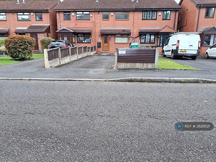 3 Bedroom Terraced House To Rent In Albany Street, Middleton, Manchester, M24