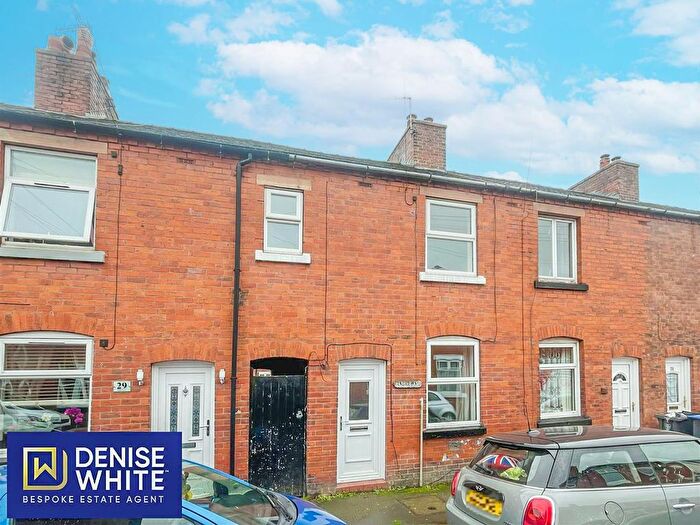 3 Bedroom Terraced House To Rent In Frith Street, Leek, Staffordshire, ST13