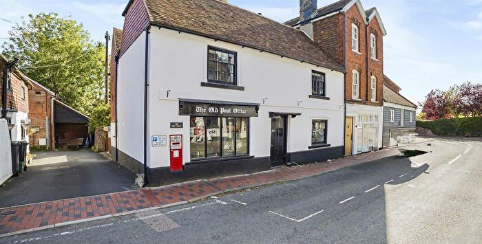 3 Bedroom End Terrace House For Sale In High Street, Wrotham, Sevenoaks, TN15