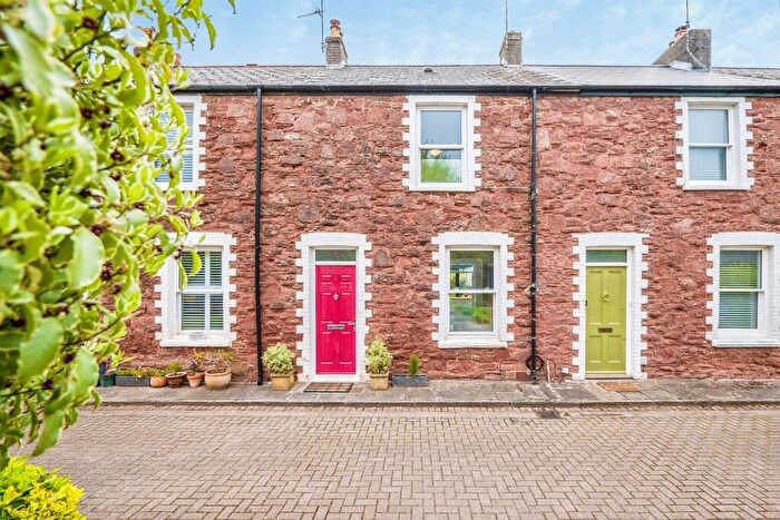 2 Bedroom Cottage For Sale In Spencers Row, Cardiff, CF5