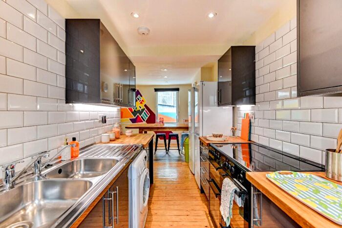 1 Bedroom House Of Multiple Occupation To Rent In Islingword Road, BN2