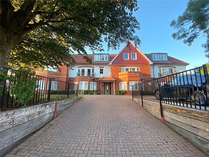 1 Bedroom Flat For Sale In Wimborne Road, Bear Cross, Bournemouth, Dorset, BH11