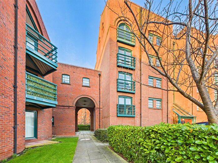 2 Bedroom Apartment For Sale In Wharton Court, Hoole Lane, Chester, Cheshire, CH2