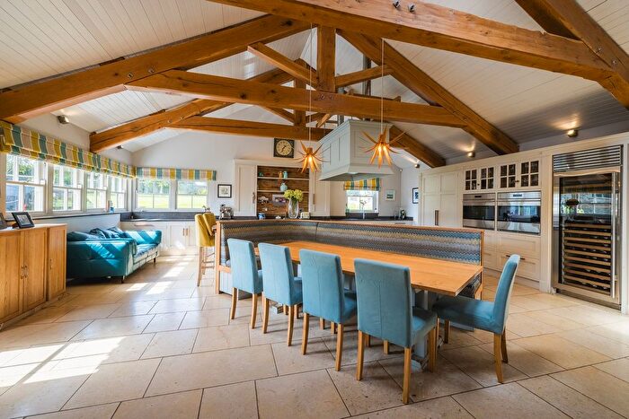 5 Bedroom Detached House For Sale In Dreenhill, Haverfordwest, SA62