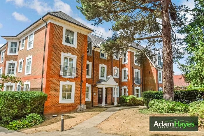 1 Bedroom Apartment To Rent In Devonshire House, Woodside Park, N12