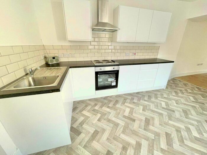 1 Bedroom Flat To Rent In Sterry Road, Gowerton, Swansea, SA4