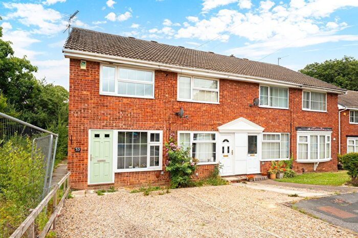 2 Bedroom End Of Terrace House To Rent In Millfield Glade, Harrogate, HG2