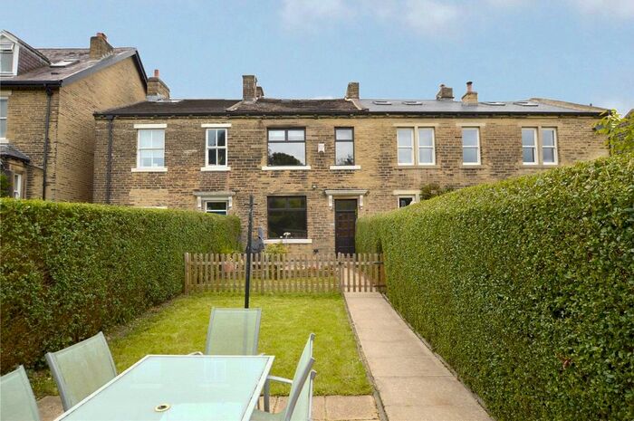 4 Bedroom Terraced House To Rent In Capel Street, Calverley, Pudsey, LS28