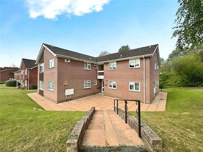2 Bedroom Flat To Rent In Helic House, Allenview Road, Wimborne, Dorset, BH21