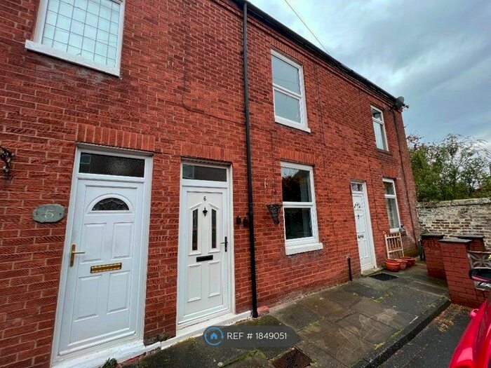 2 Bedroom Terraced House To Rent In Fleetwood Street, Leyland, PR25