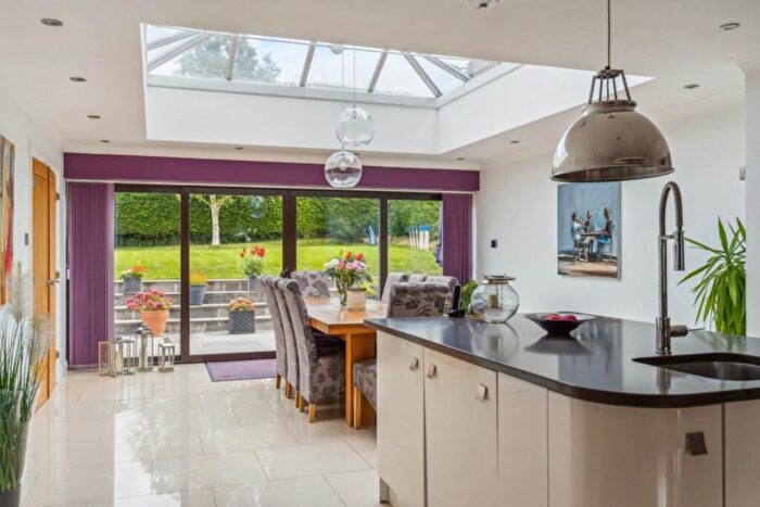 4 Bedroom Detached House For Sale In Townsend, Quainton, HP22