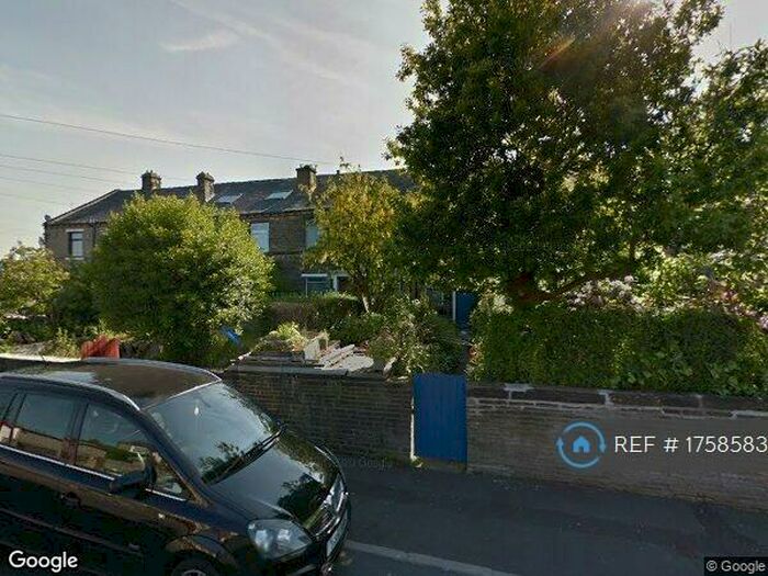 3 Bedroom Terraced House To Rent In Pear Street, Halifax, HX1