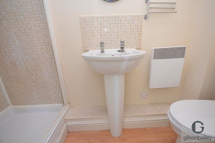 2 Bedroom Coach House To Rent In Kenneth McKee Plain, Norwich, Norfolk, NR2