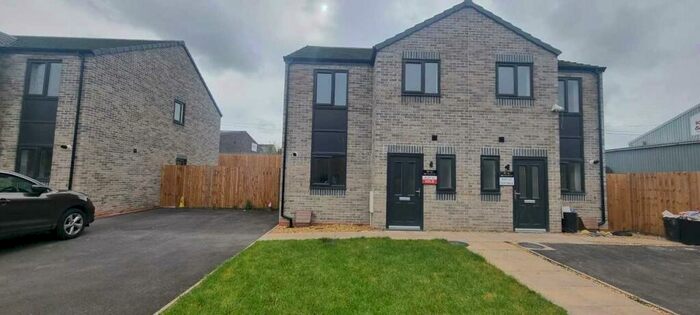 3 Bedroom House To Rent In Sanderling Close, Carlisle, CA2