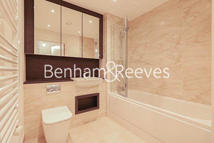 1 Bedroom Flat To Rent In Donovan Way, Harrow, HA1