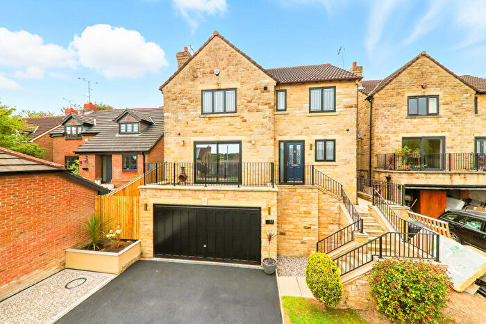 4 Bedroom Detached House For Sale In Wike Ridge Mount, Alwoodley, Leeds, LS17