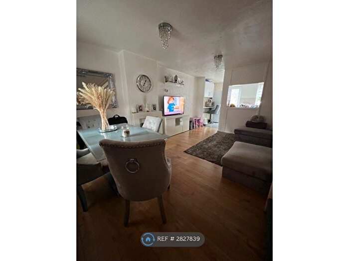 2 Bedroom Terraced House To Rent In Robson Close, London, E6