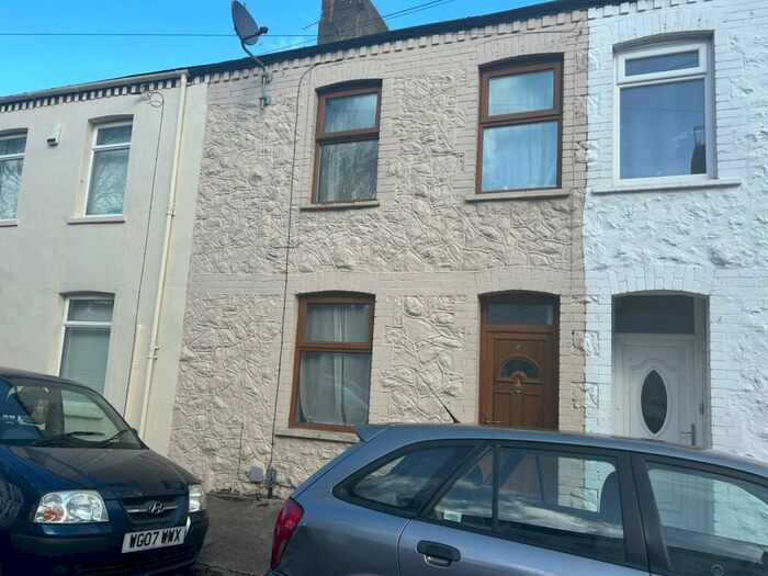 3 Bedroom Terraced House To Rent In Davies Street, Barry, CF63