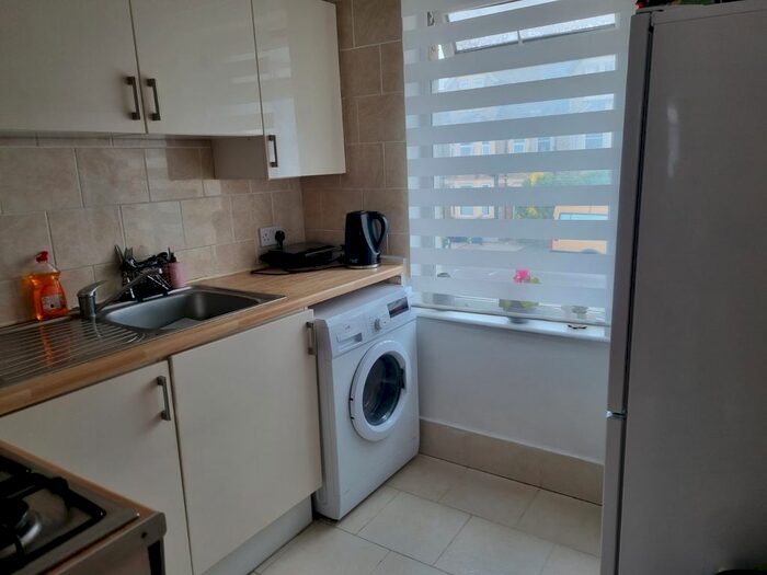 1 Bedroom Flat To Rent In Cowley Road, Oxford, OX4