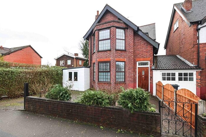 4 Bedroom Link Detached House For Sale In Portland Road, Birmingham, West Midlands, B16
