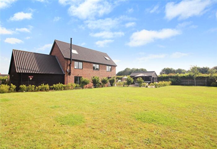 6 Bedroom Detached House For Sale In Mill View Way, Wicklewood, Wymondham, Norfolk, NR18