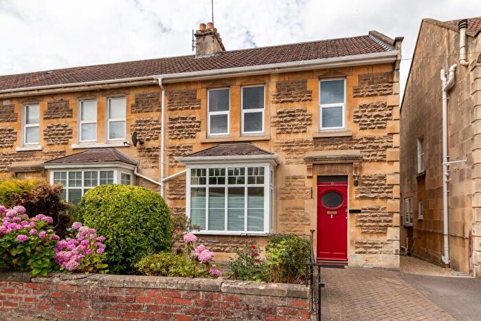 4 Bedroom End Of Terrace House To Rent In Canterbury Road, Bath, BA2