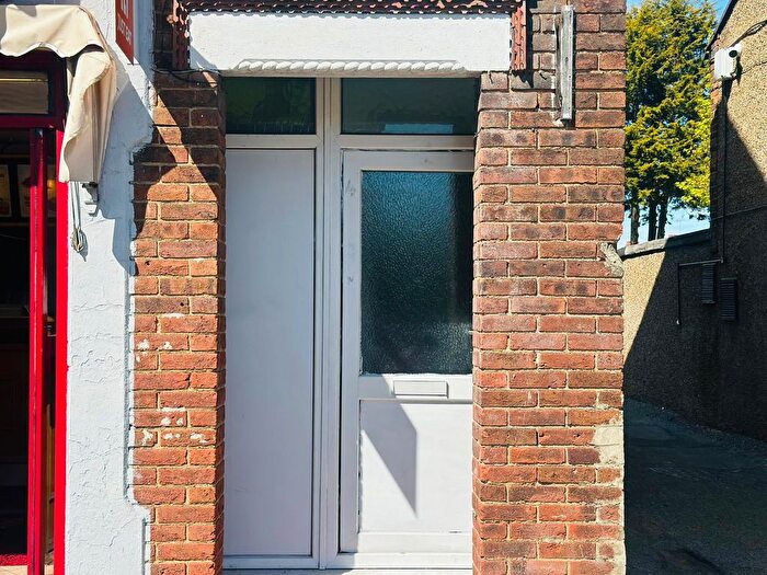 1 Bedroom Flat To Rent In Stockingstone Road, Luton, LU2