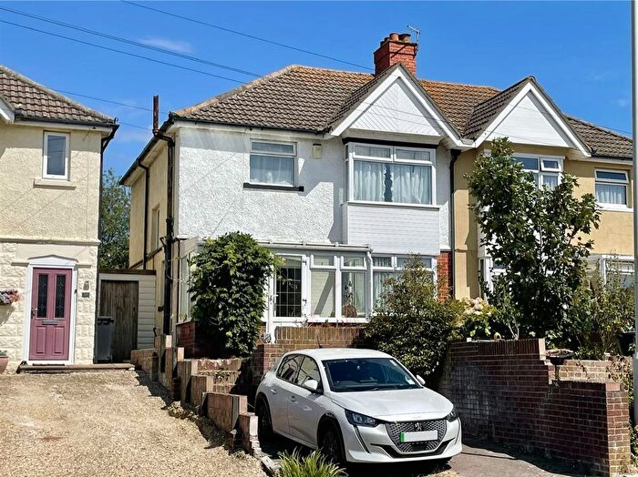 3 Bedroom Semi Detached House For Sale In Chickerell Road, Weymouth, DT4