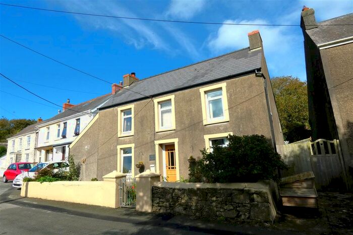 4 Bedroom Detached House For Sale In Brynffynnon, Stop And Call, Goodwick, SA64