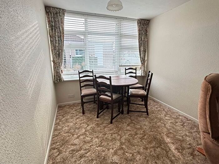 2 Bedroom Bungalow For Sale In Shearwater Grove, Innsworth, Gloucester, GL3