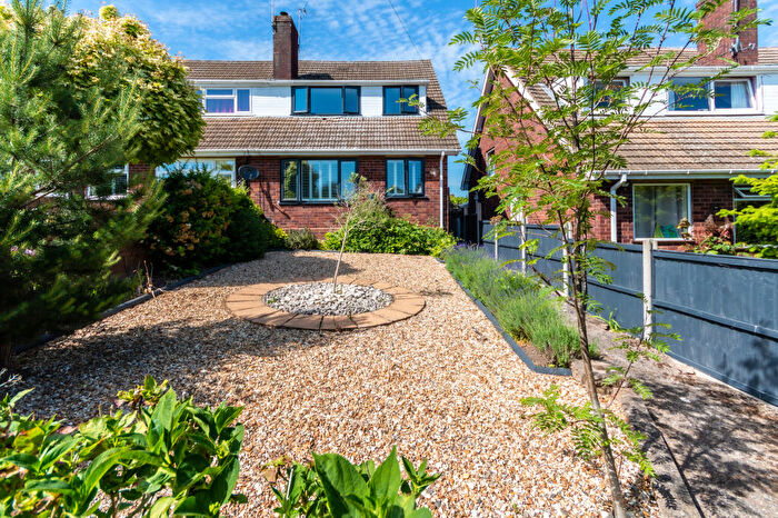 3 Bedroom Semi Detached House For Sale In Richmond Road, Bewdley, DY12