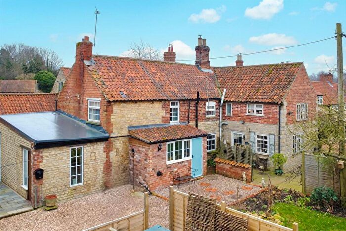 2 Bedroom House For Sale In Washdyke Lane, Fulbeck, Grantham, NG32