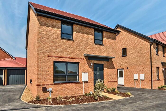 4 Bedroom Detached House To Rent In Abbey Fields, Abingdon, OX14