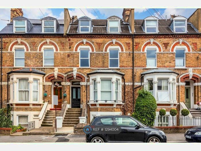 1 Bedroom Flat To Rent In Venner Road, Sydenham, London SE26