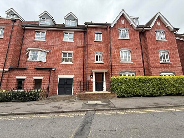 2 Bedroom Apartment To Rent In Little Lane, Wantage, Oxfordshire, OX12
