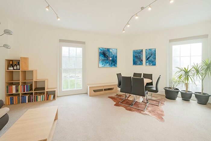 2 Bedroom Flat For Sale In Millbank, , Pimlico, London, SW1