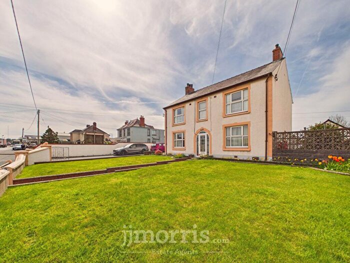 4 Bedroom Detached House For Sale In Crymych, SA41