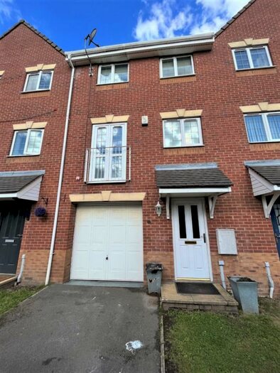 3 Bedroom Property To Rent In Hills Close, Mexborough, S64