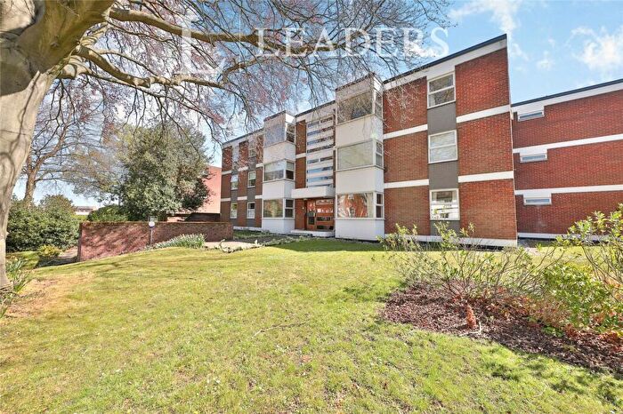 3 Bedroom Flat To Rent In Ipswich Road, Norwich, Norfolk, NR1