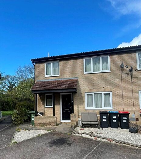 2 Bedroom Property To Rent In Mendelssohn Grove, Milton Keynes, MK7