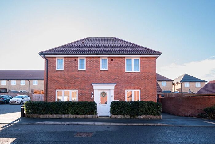 3 Bedroom Detached House For Sale In Mexborough Square, Aylesham, Canterbury, Kent, CT3