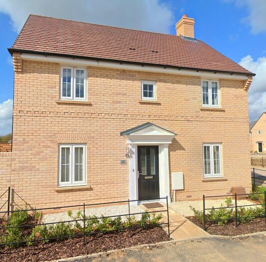 3 Bedroom Detached House To Rent In Forsythia Road, Ely, CB6