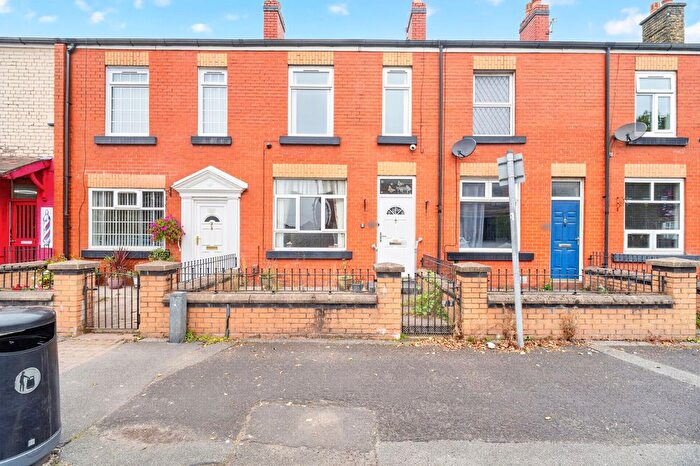 3 Bedroom Terraced House For Sale In Tonge Moor Road, Bolton, BL2