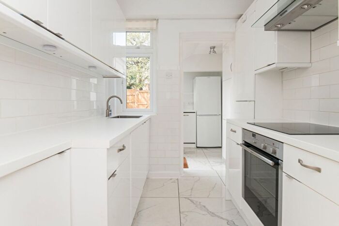 3 Bedroom End Of Terrace House For Sale In Ashford Road, Topsham, Exeter, EX3